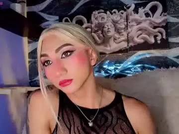 Chaturbate Sex Cam of cloee_cameron