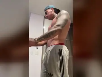 Chaturbate Sex Cam of dominiofit