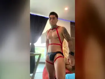 Chaturbate Best live sex cam show of dominiofit