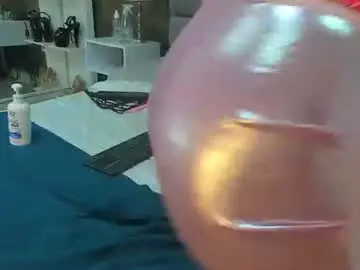 Chaturbate Free Live Porn of isa_lancaster