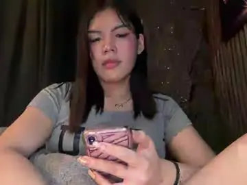 Chaturbate Adult Webcams of khloefucker