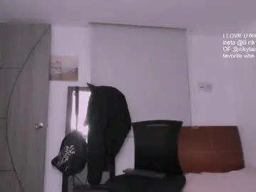 Chaturbate Best live sex cam show of nikylaine