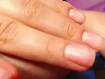 Chaturbate Live Porn of annie_20_