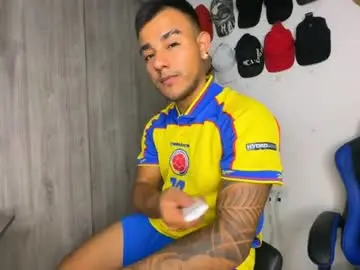 Chaturbate Adult Video Chat of jordylatin202
