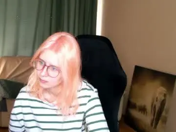 Chaturbate Free Porn Cam of lily_spark_