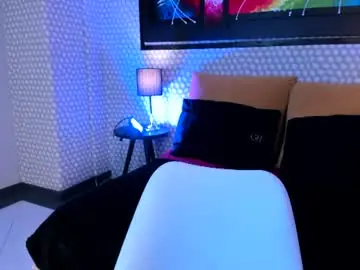 Chaturbate Best live sex cam show of lunairadeep