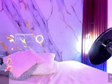 Chaturbate Watch Live Sex Cams of mollylewis18