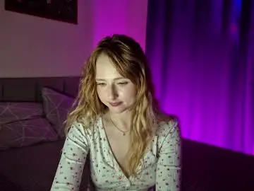 Chaturbate Live Sex of polly_candyy