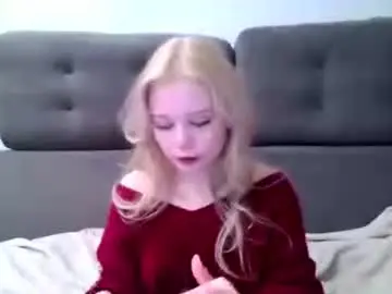 Chaturbate Adult Webcam of stellamellow