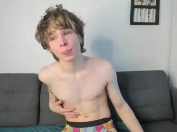 Chaturbate Live Sex Cam of yen2025