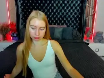Chaturbate Adult Video Chat of alina__blonde