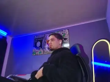 Chaturbate Live Sex of camiloalvarezzz3