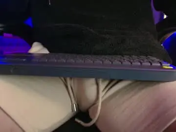 Chaturbate Private Sex Chat of camiloalvarezzz3