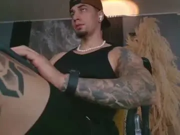 Chaturbate Sex Chat of camiloalvarezzz3