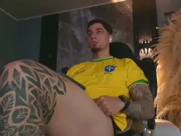 Chaturbate Sex Chat of camiloalvarezzz3
