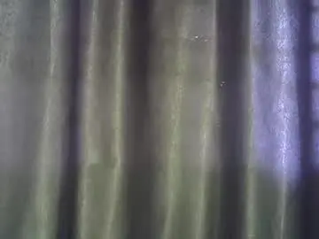 Chaturbate Live Sex Cam of freaky_brula