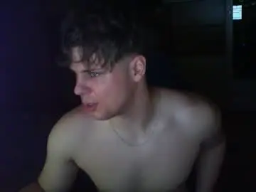 Chaturbate Free Live Porn of gymguy0505