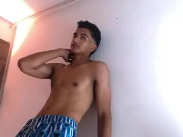 Chaturbate Free Porn Cam of maxwyatt_1