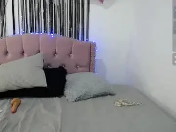 Chaturbate Nude Webcam of mikka_sweet