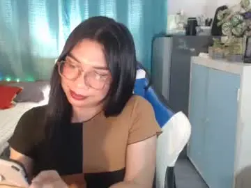 Chaturbate Free Porn Cam of urwetasianprincessxx