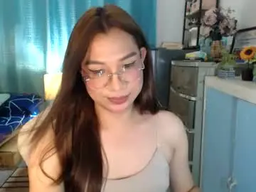 Chaturbate Free Porn Cam of urwetasianprincessxx