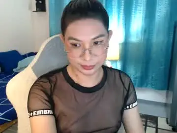 Chaturbate Adult Video Chat of urwetasianprincessxx