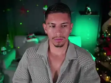 Chaturbate Best live sex cam show of aaronfox_