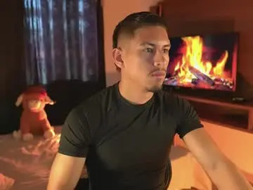 Chaturbate Free Live Porn of aaronfox_