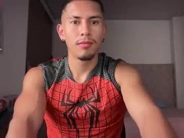 Chaturbate Best live sex cam show of aaronfox_