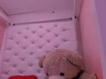 Chaturbate Adult Video Chat of eimy_skinny