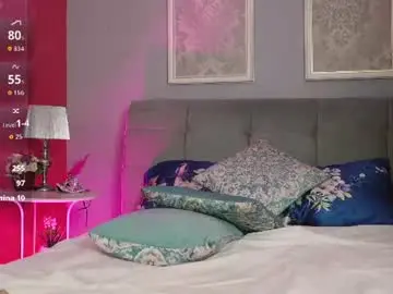 Chaturbate Live Sex Cam of mira_glow