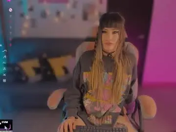 Chaturbate Free Porn Cam of nymphofsin_zip