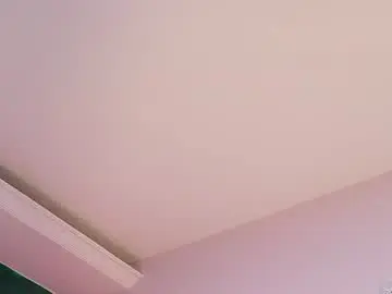Chaturbate Live Sex Cam of caroline_adams_