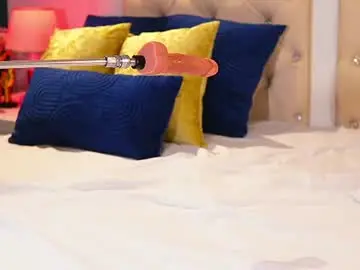 Chaturbate Nude Webcam of caroline_adams_
