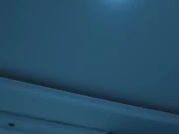 Chaturbate Live Porn of caroline_adams_