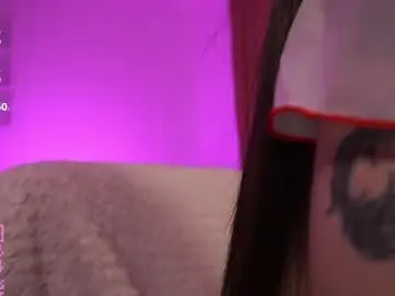 Chaturbate Watch Live Sex Cams of ellie_land