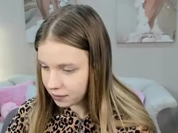 Chaturbate Watch Live Sex Cams of hallybradley