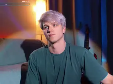 Chaturbate Watch Live Sex Cams of jack_frozt