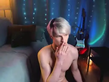 Chaturbate Live Sex Cam of jack_frozt