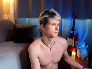 Chaturbate Live Sex Cam of jack_frozt