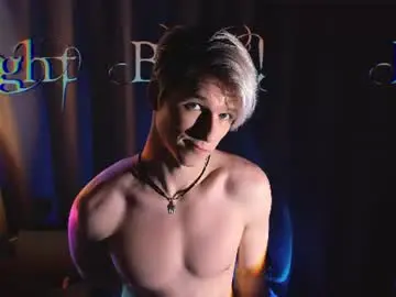 Chaturbate Live Sex Cam of jack_frozt