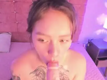 Chaturbate Free Porn Cam of lilith_sabrina_020