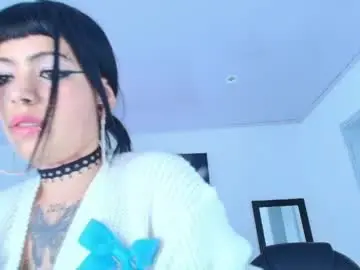 Chaturbate Nude Webcam of auroradiaz_