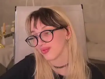 Chaturbate Adult Video Chat of eevamarie