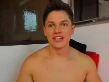 Chaturbate Best live sex cam show of julian_wallace1