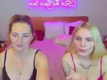 Chaturbate Live Sex Cam of magiceyess