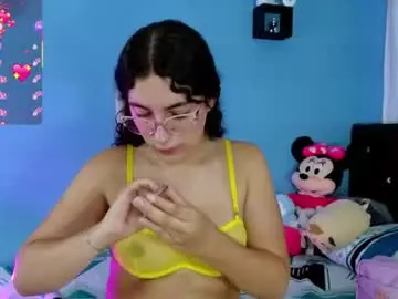 Chaturbate Best live sex cam show of tamara_lemick