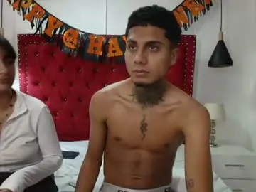 Chaturbate Live Sex of damian_and_roxanne