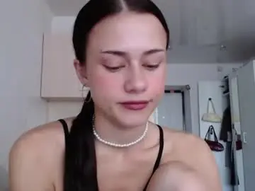 Chaturbate Watch Live Sex Cams of eliscuteblonde