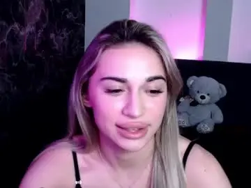 Chaturbate Sex Cam of miri07